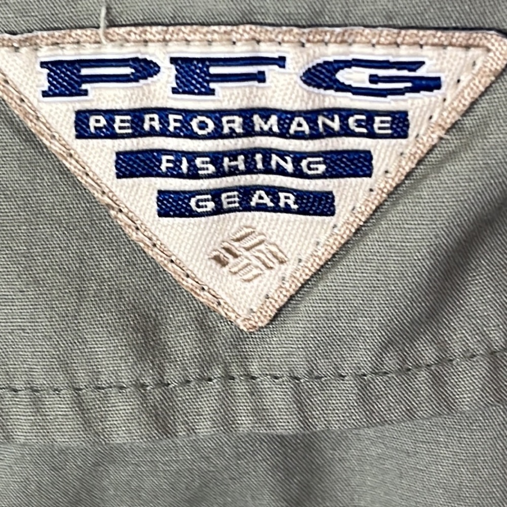 Columbia PFG Fishing Shirt Men's Sie XXL Khaki Tan Tackle Pockets Vented Back - Picture 12 of 14
